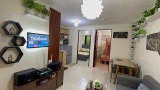 Jelyn staycation at Urban deca homes manila - Manila - 1