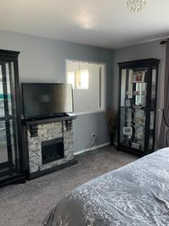 Charming 3 bed 3 bath home, super cozy, close to DIA - 5