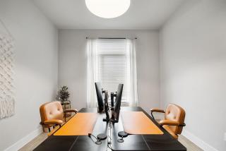 Luxe Modern 4B House with Office 20 min to DT - Manor - 7