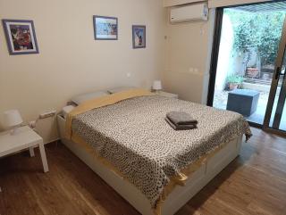 By Beach - Atene - 4