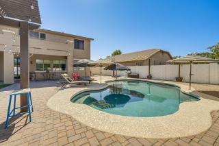 Family-Friendly Retreat with Pool - Near Westgate! - Glendale - 9