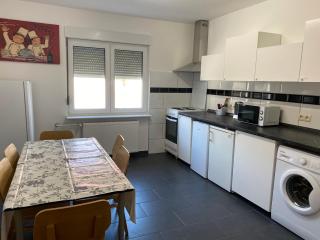 Wohnung mit 4 Schlafzimmer, bis 6 Personen, Privatparkplatz - Friesenheim - 5