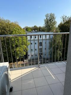 Sunny Studio Apartament & private parking - Varsavia - 4