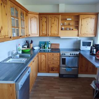 Separate rooms in a large house,on the E6 road - Biri - 1