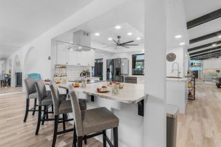 Gulf Access, Kayaks, Heated Pool - Cape by the Ocean - Roelens - Cape Coral - 3