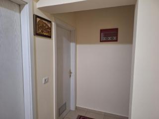 Rowdy Guest House - Tirana - 3