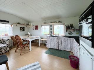 Cosy Two-bedroom Cottage In Lovely Surroundings - - 7