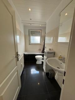 Sunrise Monteur Apartment - 6