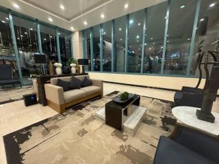 Cozi Uptown Executive 1br suite - Manila - 5