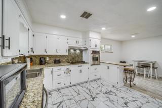 Steps to the Lake Eufaula Home with Game Room! - Eufaula - 3