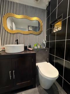 41 Earlham House - Norwich - 1