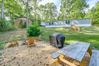 Pet-Friendly Home about 5 Mi to Blue Ridge Parkway! - 0