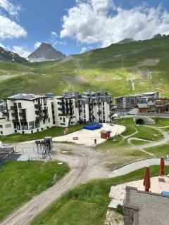MyHome- Haut Val Claret 43 - Grand duplex 8 pax skis aux pieds Tignes Val Claret - 8