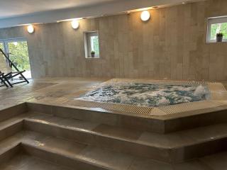 Bástya Konferencia és Wellness Hotel - Miskolctapolca - 1