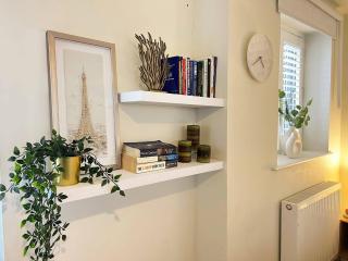 Lux Balcony Penthouse Room Basingstoke Hospital 2min drive and walkable - Basingstoke - 3