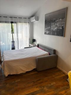 Logement du Sud avec Jacuzzi - Sommières - 7