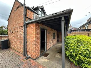 Cozy 1-Bed near City Centre - 1