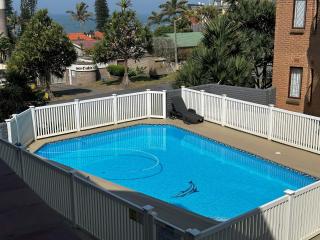 Seeskulp 7 - Uvongo Beach - 9