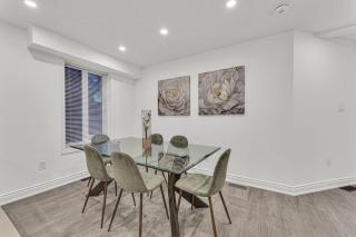 Cozy 6BR Home -TiCats,Hospitals,Beach,First Ontario - Hamilton - 1