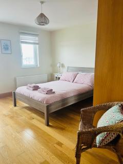 Penthouse Apartment - Town Centre, Sea Views, Secure Parking - Portrush - 8