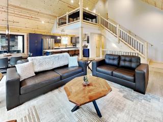 The Pour House - McHenry - 2