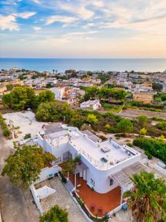 Villa Alba - Infinity Pool & Roof Terrace with spectacular views - Marina di Lizzano - 9
