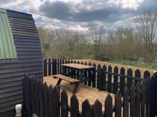 Robin Nest - Cosy Shepherd's Hut Hideaway - Callington - 2