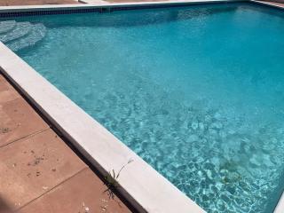 Saunders Beach Manor and Pool - 1