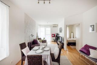 Bright and Central Apartment with Balcony - Budapest - 8
