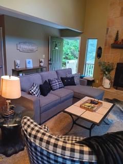 Bearly Makin It Ii By Beyond Expectations - 3