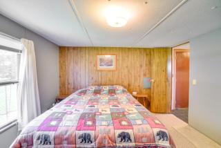 Yale Home in the Heart of Pheasant Hunting Country - - 1
