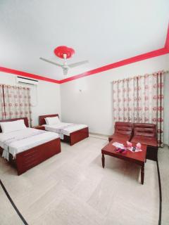 Shaheen Palace Guest House - 1