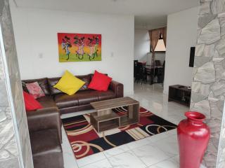 304 Amazibu- Luxury On the Beach - Amanzimtoti - 9