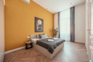 Exclusive Central 3BEDRM Stylish Residence by Prestige Homes - Budapest - 8