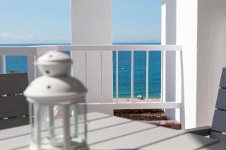 SeaHomes Vacations - Seafront Apt Fenals with PKG - Lloret de Mar - 0