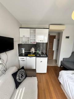 Sunny Terrace Retreat Near Taksim Square - Istanbul - 4