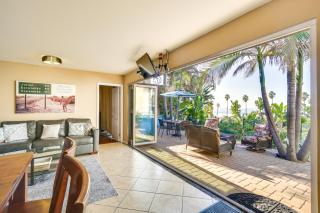Tropical Oceanside Home with Deck, Walk to Beach - 6