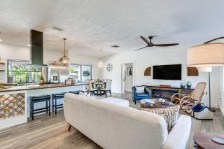 Private Pool & Dock: Relaxing Port Charlotte Oasis - 8