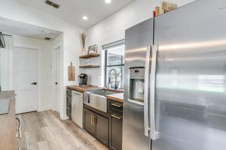 Private Pool & Dock: Relaxing Port Charlotte Oasis - 2