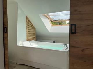 Appartement Chic avec Balneo - Vierzon - 7