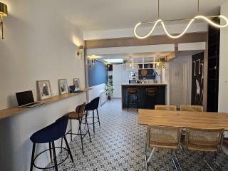 Elégante maison amiénoise - proche gare, home-cinéma, 3 chambres doubles, 1 chambre familiale avec jacuzzi privatif - La Maison Des Petits Sablon - Amiens - 4