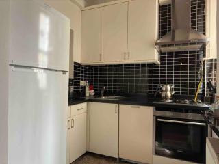 2Br, 2Ba, 1st Floor of Historical Building ,Galata - Istambul - 3