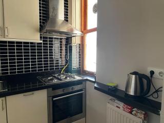 2Br, 2Ba 3rd floor of Historical Building, Galata - Istanbul - 6