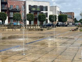 Luxury 2 Bedroom Northampton Townhouse with Balcony - Northampton - 9
