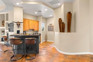 The Debonair Derby by PaseoHomesAZ with Heated Pool - 8