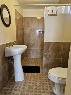 Casa Sirena - Habitaciones a orilla de la Laguna y Cenote Esmeralda - 1