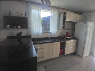 Casa pé na areia em Matinhos - uma quadra do mar - 3