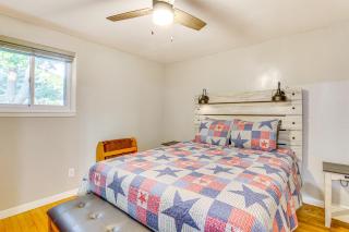 Okee Bay House on Lake Wisconsin with Private Dock! - Lodi - 2
