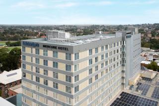 Mercure Sydney Bankstown - 4