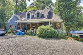 Georgia Home with 2 Fire Pits and Creek Access! - 8
